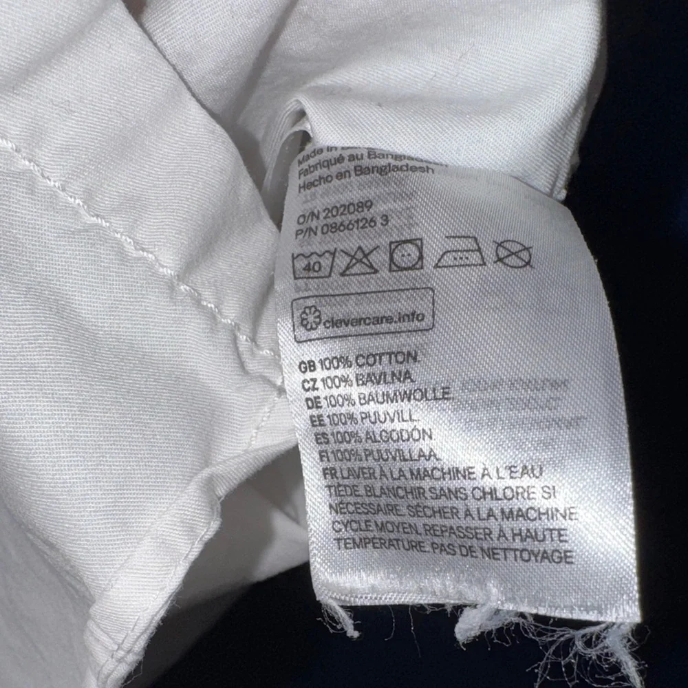 H & M- Classic White Long-Sleeve Button-Down Shirt Size 10 - Picture 6 of 16
